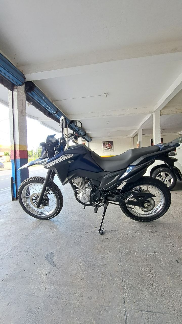 HONDA BROS 160 CBS LATERAL ESQUERDA
